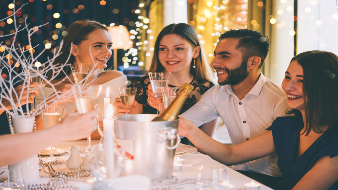 Quelle tenue privilégier lors d’une soirée, un cocktail, un smart casual…?